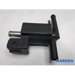 Renault - Clio - Turbo pressure regulator