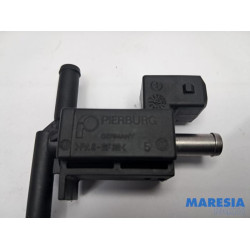 Renault - Clio - Turbo pressure regulator