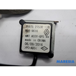Renault - Clio - Antenne GPS