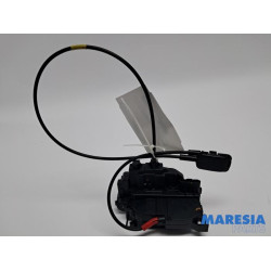 Renault - Kangoo - Front door lock mechanism 4-door, right