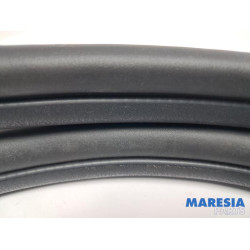 Renault - Kangoo - Rear door seal 4-door, left
