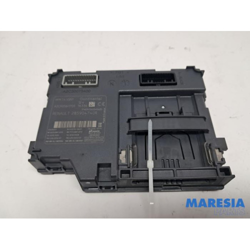 Renault - Clio - Card reader (lock)
