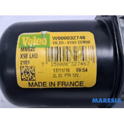 Renault - Clio - Front wiper motor