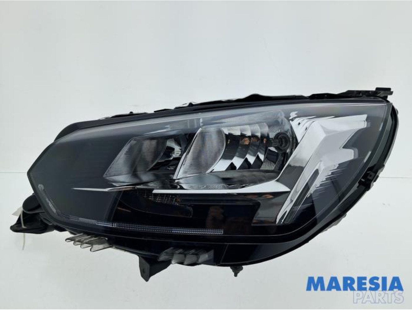 Peugeot - 208 - Scheinwerfer links