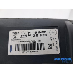 Peugeot - 208 - Scheinwerfer links