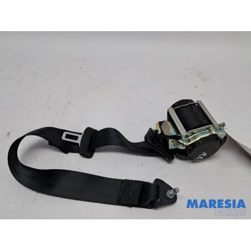 Peugeot - 208 - Rear seatbelt, right