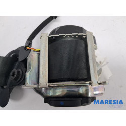 Peugeot - 208 - Front seatbelt, right