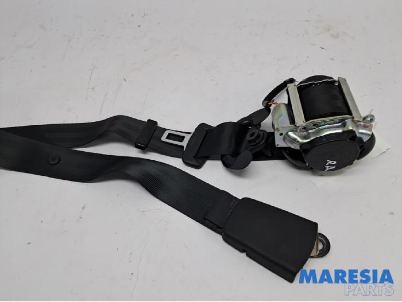 Peugeot - 208 - Front seatbelt, right
