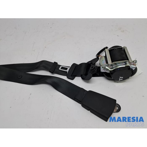 Peugeot - 208 - Front seatbelt, right