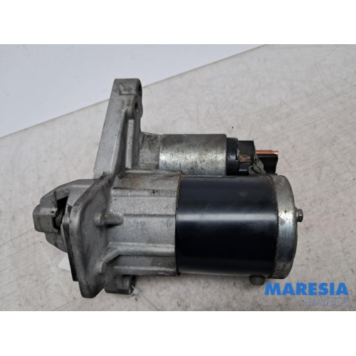 Renault - Clio - Startmotor