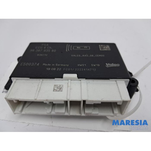 Peugeot - 208 - PDC Module