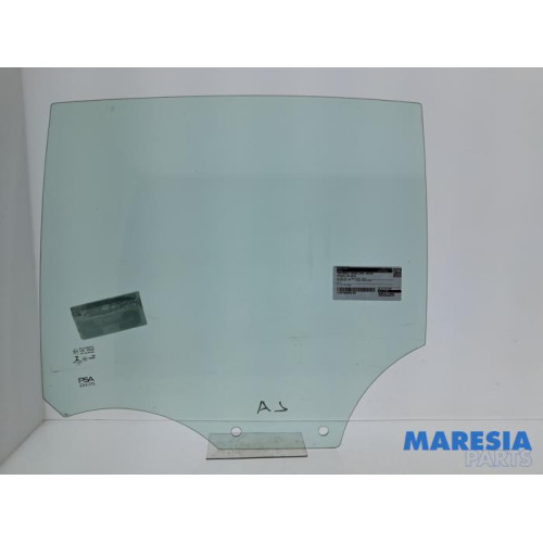 Peugeot - 208 - Rear door window 4-door, left