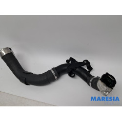 Renault - Clio - Intercooler hose