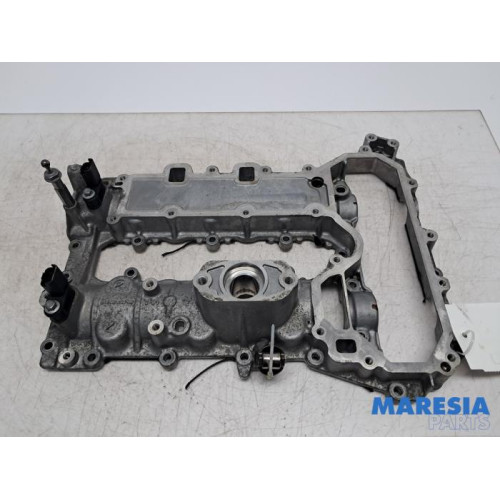 Peugeot - 3008 - Cylinder head