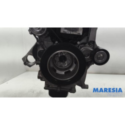 Peugeot - 208 - Engine