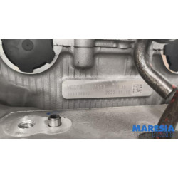 Peugeot - 208 - Engine