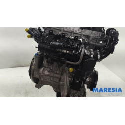 Peugeot - 208 - Engine