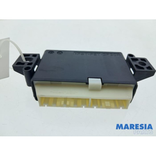 Renault - Captur - PDC Module