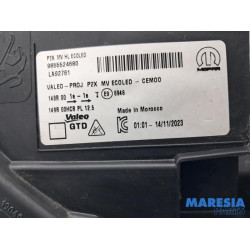 Peugeot - 208 - Scheinwerfer links