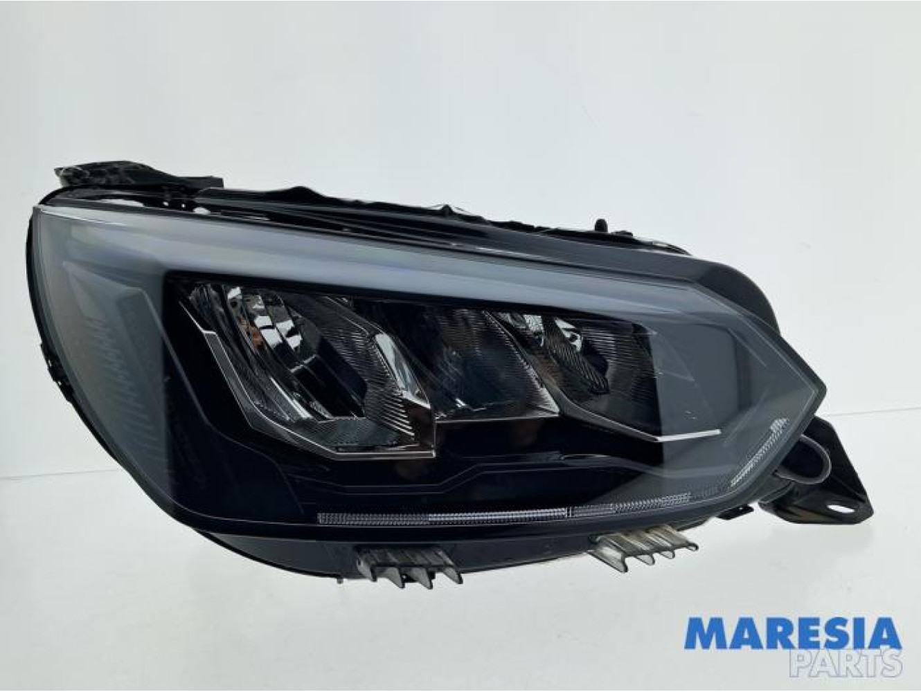 Peugeot - 208 - Phare droit