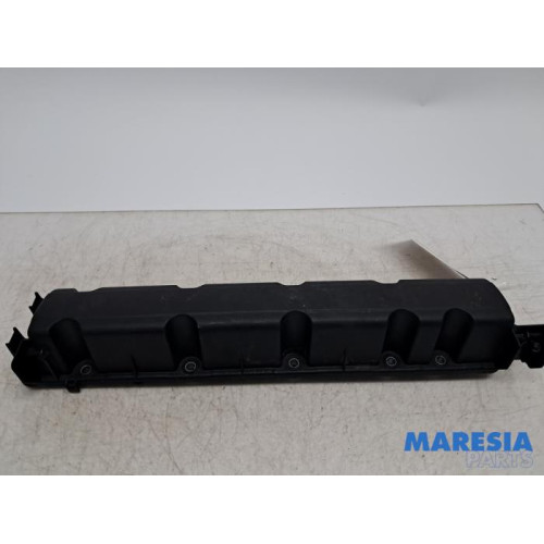Peugeot - 307 - Rocker cover