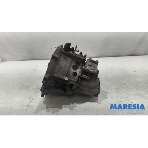 Opel - Corsa - Versnellingsbak