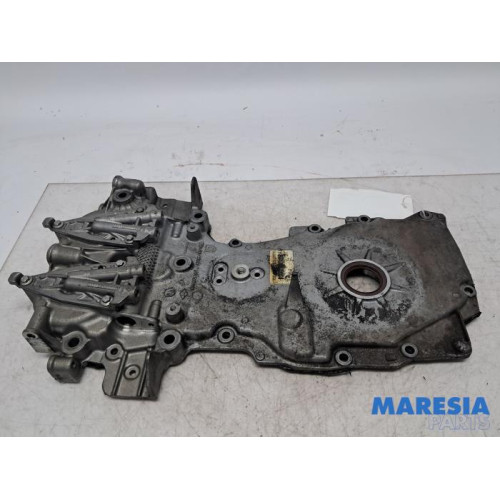 Renault - Captur - Timing cover