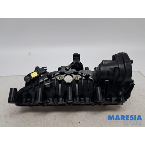 Renault - Master - Intake manifold
