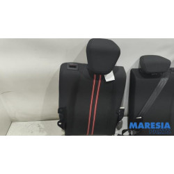 Opel - Corsa - Rückbank