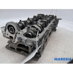 Renault - Captur - Cylinder head