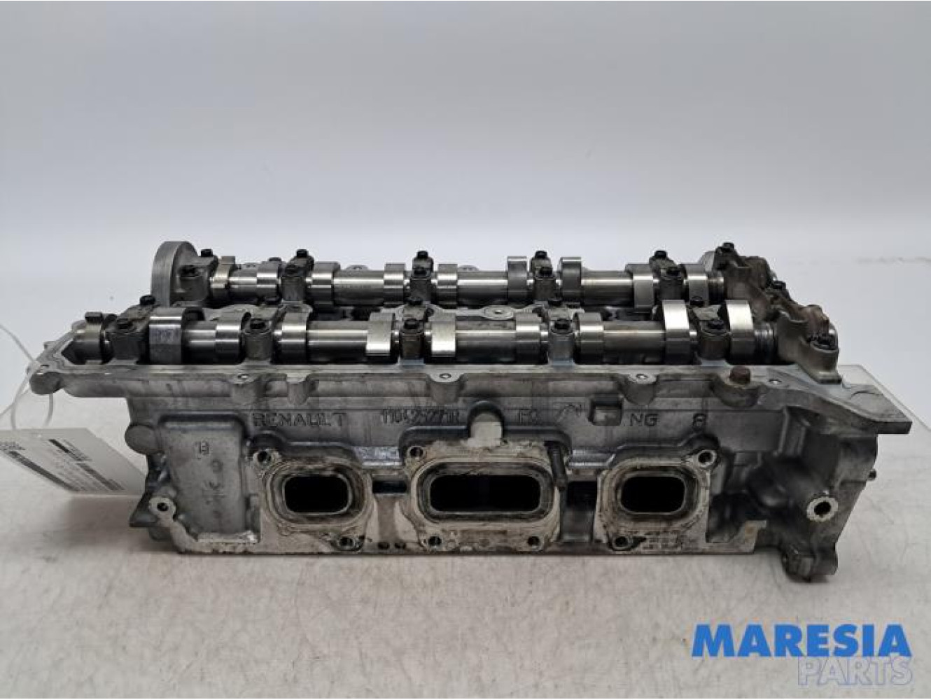 Renault - Captur - Cylinder head