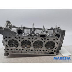 Renault - Captur - Cylinder head
