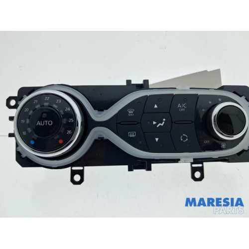 Renault - Captur - Panneau de commandes chauffage