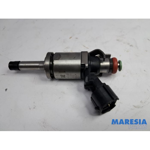 Renault - Captur - Injector (petrol injection)