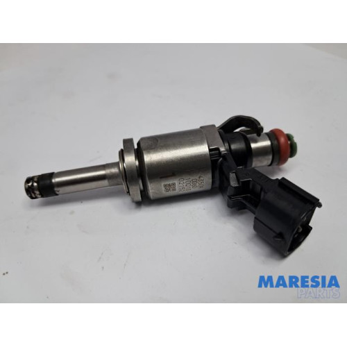 Renault - Captur - Injector (petrol injection)