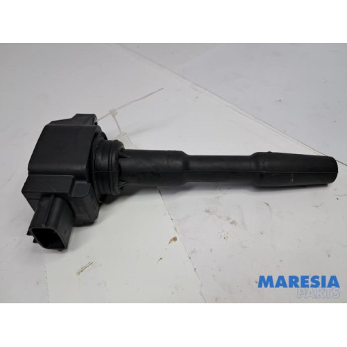 Renault - Captur - Pen ignition coil