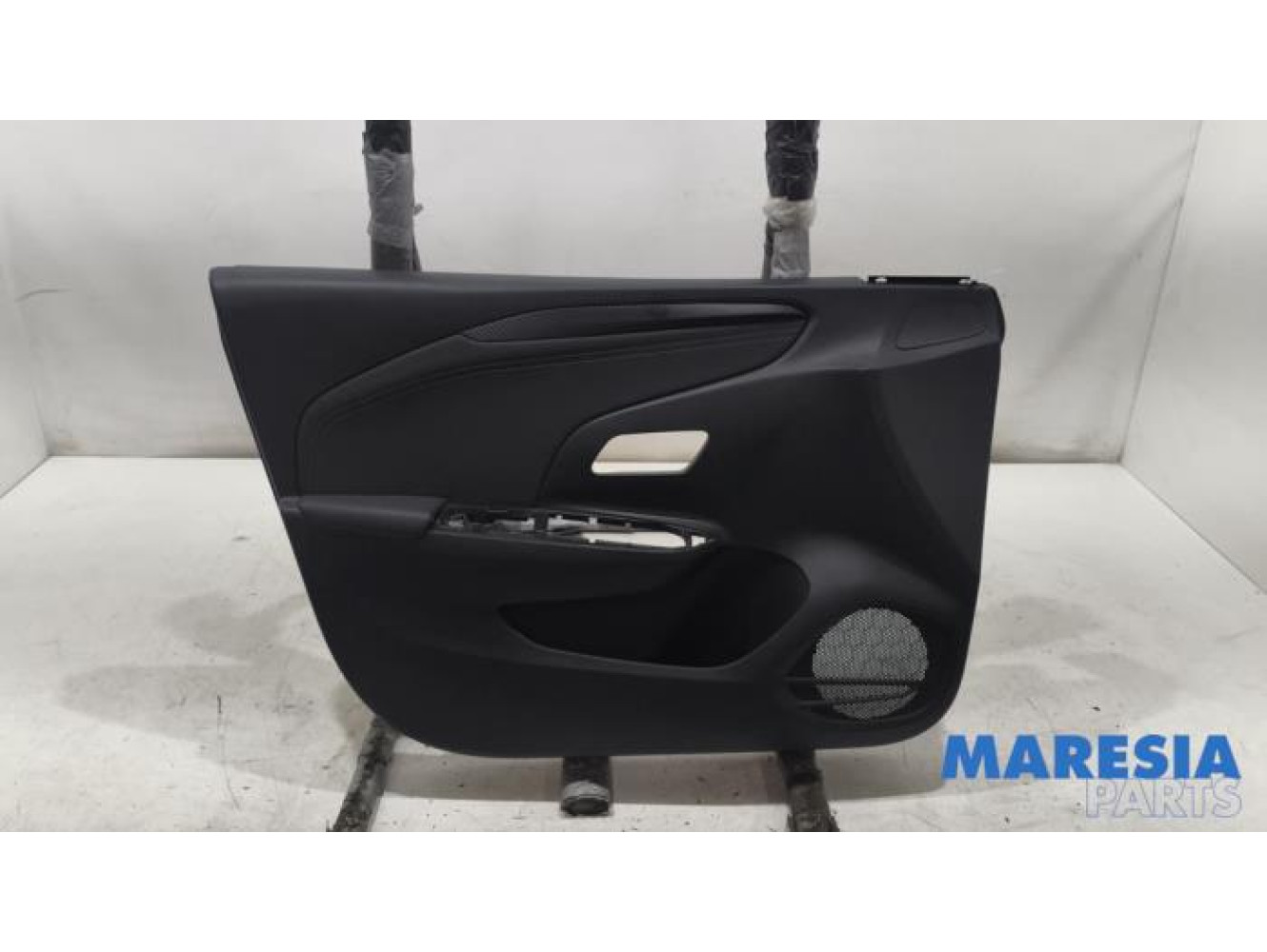 Opel - Corsa - Door trim 4-door, front left