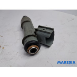 Peugeot - 107 - Injector (petrol injection)