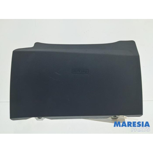 Fiat - 500 - Knee airbag, left