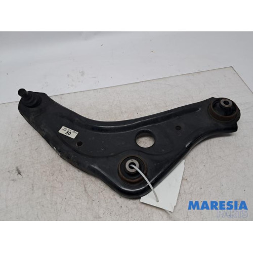 Renault - Kadjar - Front lower wishbone, right