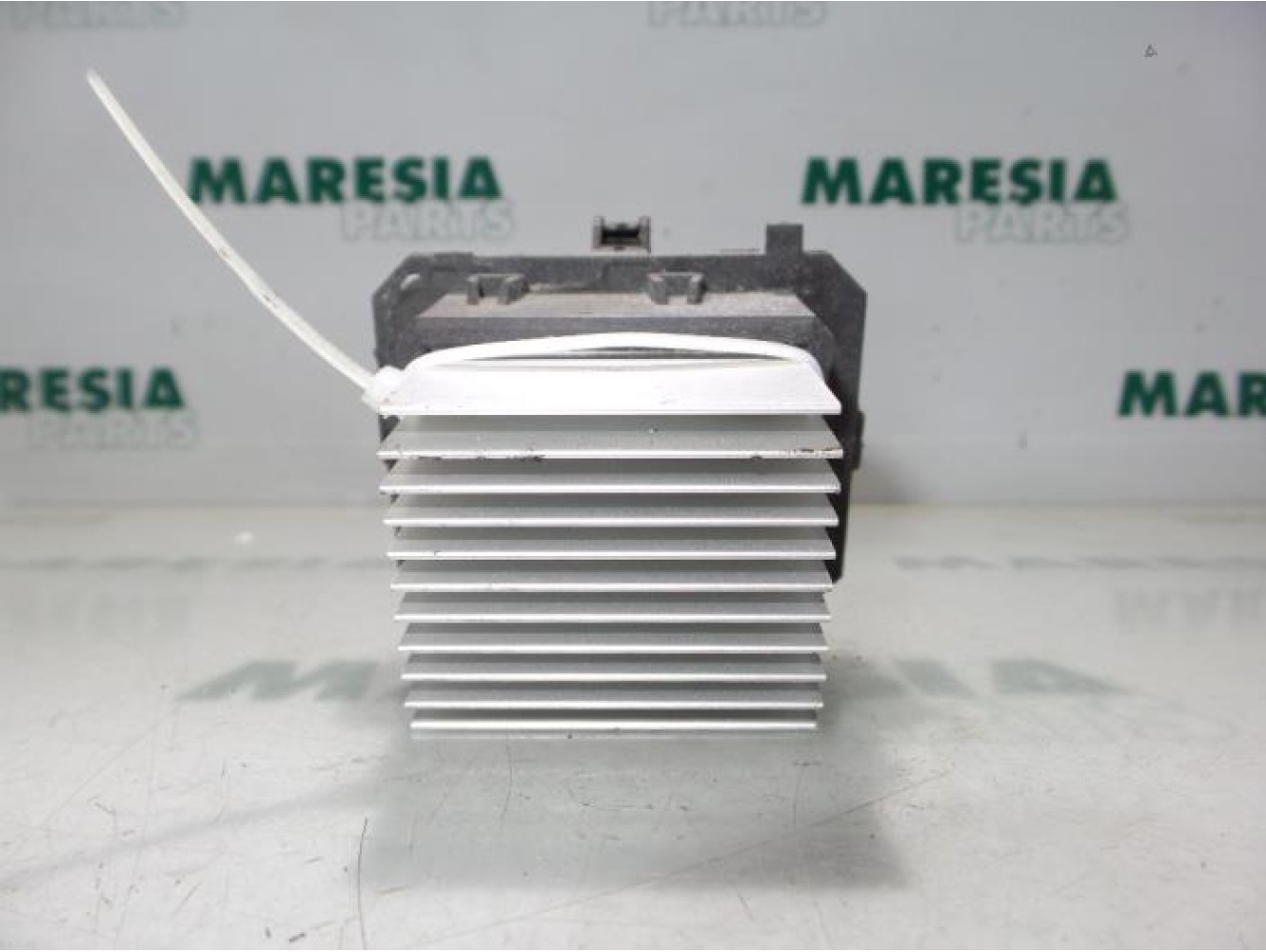 Peugeot - 207 - Heater resistor