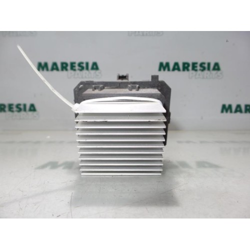 Peugeot - 207 - Heater resistor