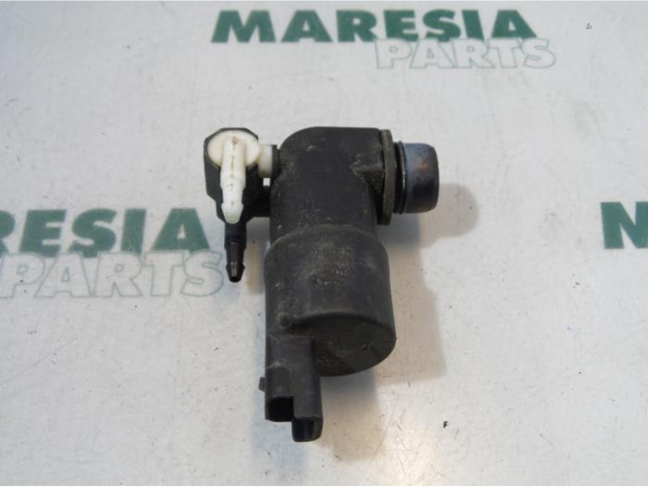 Peugeot - 207 - Scheibensprüherpumpe vorne