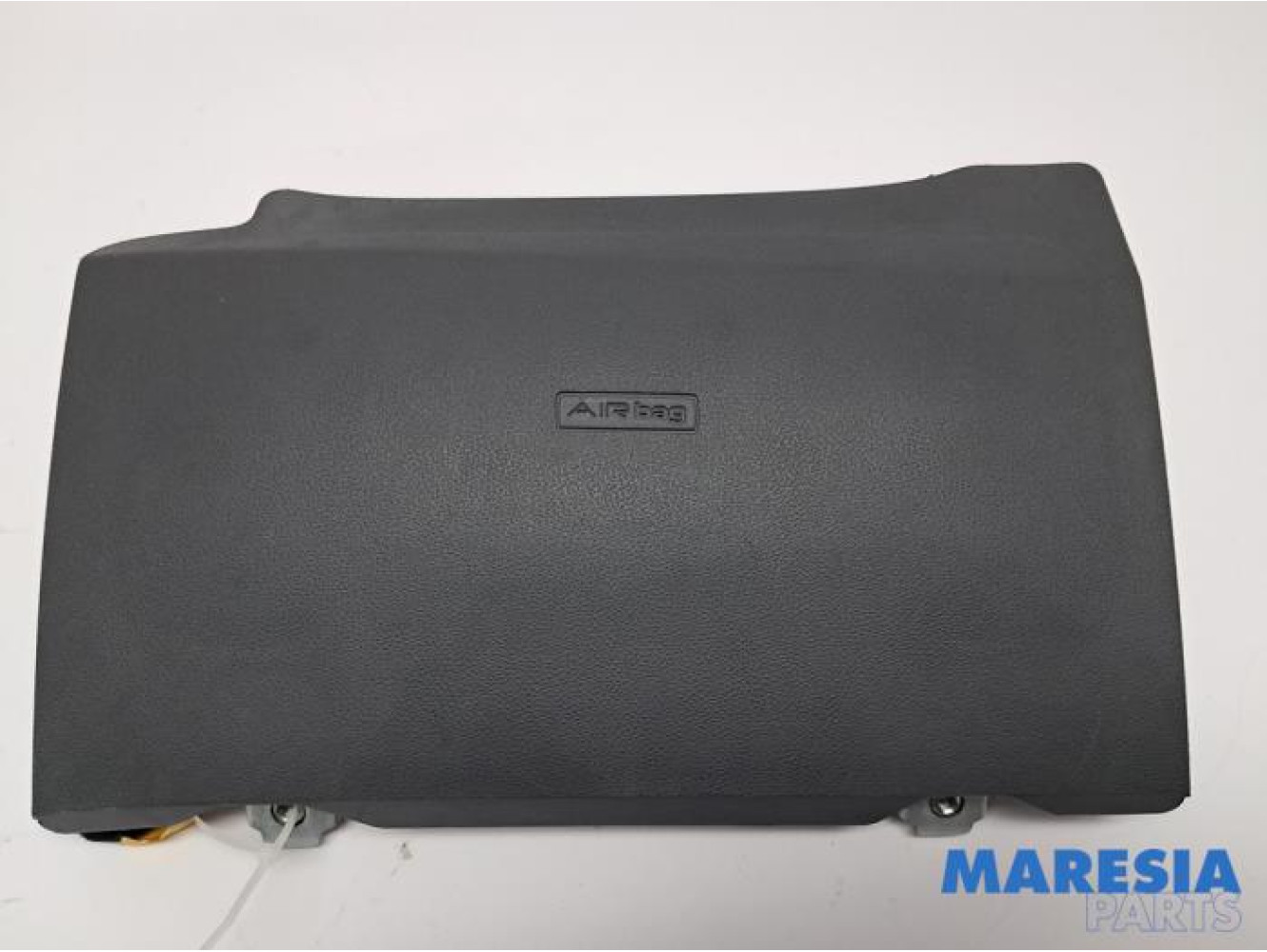 Fiat - 500 - Knee airbag, left
