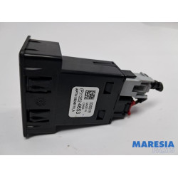 Opel - Karl - AUX/USB aansluiting