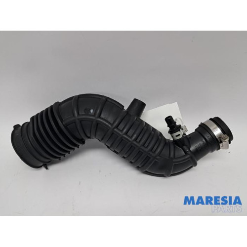 Renault - Kadjar - Air intake hose