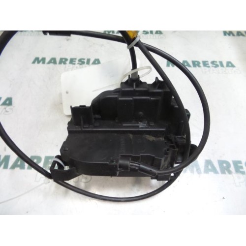 Renault - Clio - Door lock mechanism 2-door, left