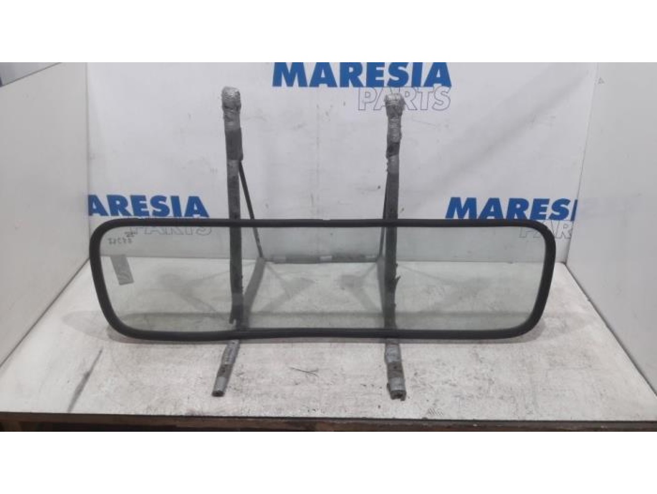 Fiat - Ducato - Rear window
