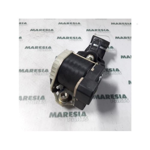 Fiat - Stilo - Rear seatbelt, right