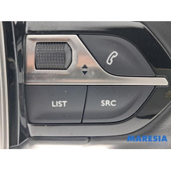 Peugeot - 208 - Steering wheel